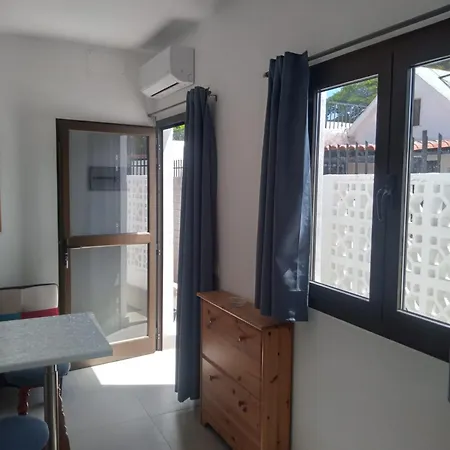 Mono & - Studio 3 Apartment